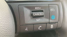 Nissan Qashqai 1.3 DiG-T MH N-Connecta 5dr Petrol Hatchback